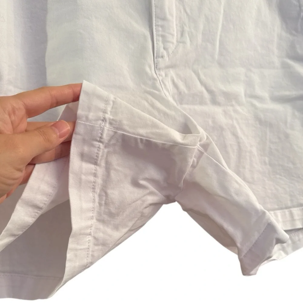 Tommy Hilfiger white chino shorts size 18 EUC A-91